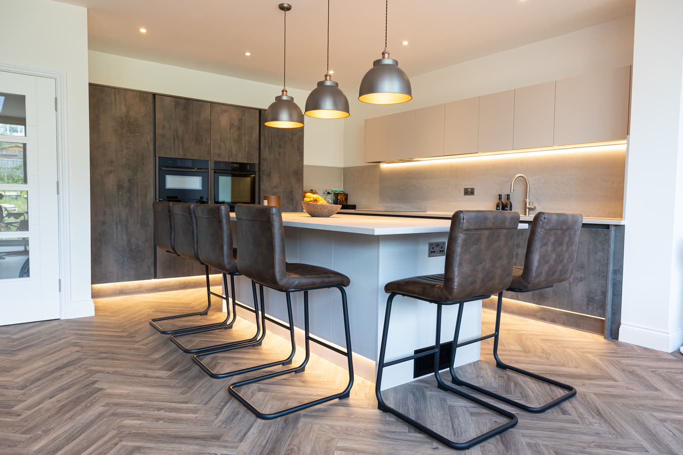 Bespoke Luxury Kitchens